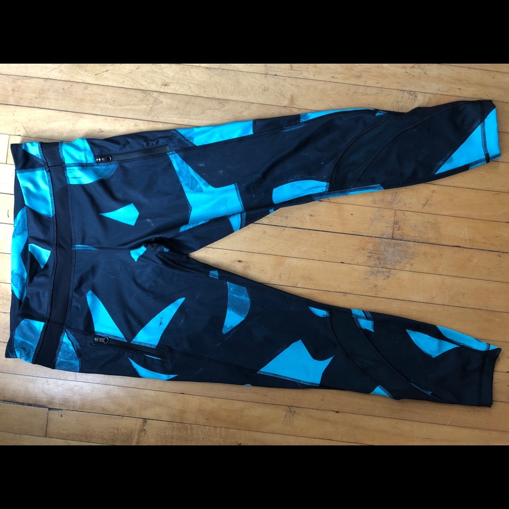 Lululemon cropped leggings with mesh cutouts